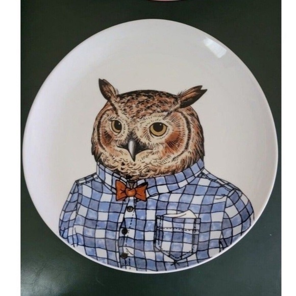 West Elm Rachel Kozlowski Dapper Animal
Plate Preppy Owl - Picture 2 of 4